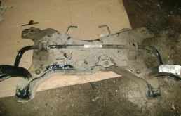 Подрамник Ford Focus 2