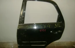 Дверь задняя левая Suzuki SX4