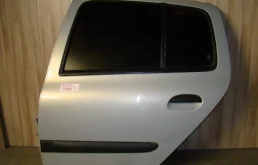 Дверь задняя левая Renault Symbol 1 2004