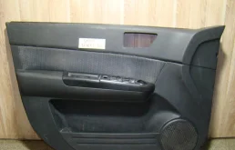 Обшивка двери передней левой Hyundai Getz TB