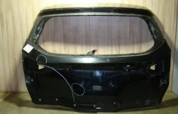 Дверь багажника Ford Focus 3