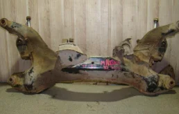 Подрамник Nissan Maxima A32
