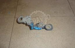 Петля двери передней правой нижняя Ford Focus 2