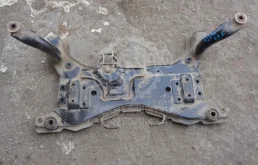 Подрамник Ford Focus 2