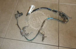 Датчик abs передний правый Lexus RX350 XU30