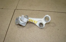 Петля двери задней левой верхняя Ford Focus 2