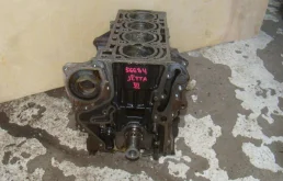 Блок двигателя Volkswagen Jetta A6
