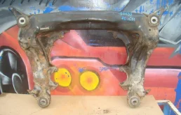 Подрамник Audi A6 C5