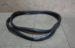 Уплотнитель двери Hyundai Getz TB