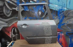 Дверь задняя правая Peugeot 307