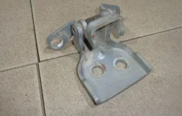 Петля двери передней правой нижняя Ford Fusion CBK