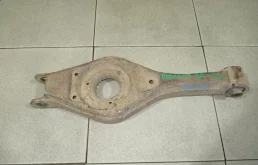 Рычаг задний поперечный Hyundai Elantra 2008 HD