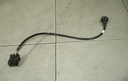 Датчик детонации Ford Focus 2012 3