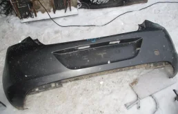 Бампер задний Opel Astra J
