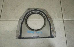 Крышка коленвала задняя Ford Focus 3