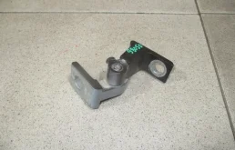 Петля двери Volkswagen Polo 5