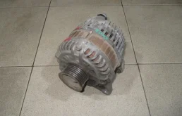 Генератор Nissan Juke F15