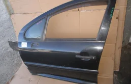 Дверь передняя левая Peugeot 207