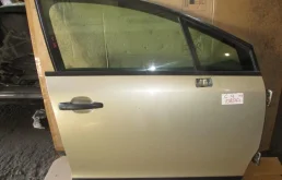 Дверь передняя правая Citroen C4 2007 LC