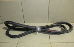 Уплотнитель двери Volkswagen Polo 5