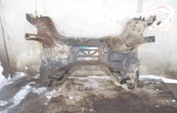Подрамник Peugeot Partner Tepee B9