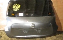 Дверь багажника Nissan Juke F15