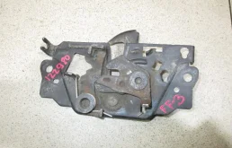 Замок капота Ford Focus 3