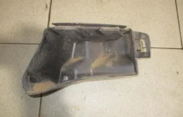 Кронштейн заднего бампера правый Ford Focus 3