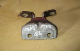 Петля двери задней левой верхняя Kia Ceed 2 JD