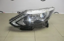 Фара левая Nissan Qashqai J11