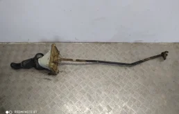 Кулиса МКПП для Renault Logan 2009 года на фотографиях