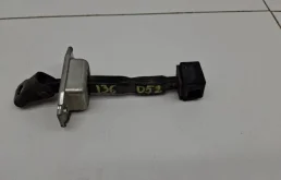 Ограничитель двери Mitsubishi Lancer 10 2008 CY