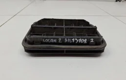 Решетка вентиляционная Renault Logan Stepway 2 2020 L52