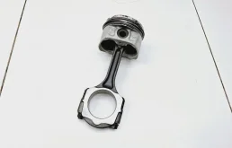 Поршень с шатуном Renault Fluence