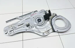 Стеклоподъемник передний левый Kia Sportage 3 2014 SL