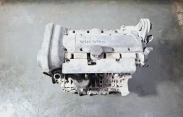 Двигатель Volvo S60 1 2006 P24