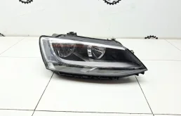 Фара правая Volkswagen Jetta A6