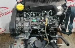 Двигатель без навесного для Renault Laguna на фотографиях