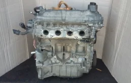 Двигатель без навесного для Nissan Tiida 2007 года на фотографиях