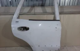 Двери для Hyundai Santa Fe Classic 2010 года на фотографиях