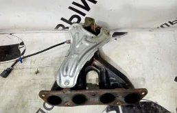 Выпускной коллектор для Toyota RAV4 на фотографиях