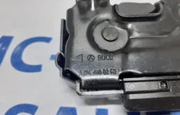 Замок капота для Mercedes-Benz GL class 2016 года на фотографиях