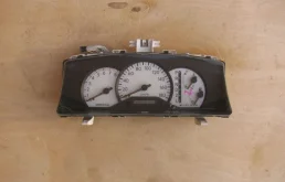 Приборная панель для Toyota Corolla на фотографиях