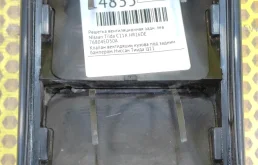 Решетка вентиляционная Nissan Tiida 76804ED50A C11 HR16DE, задняя левая