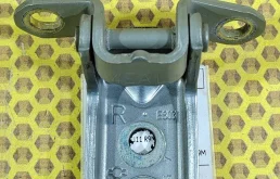 Петля двери Nissan Qashqai 2014 824214EA0A J11 R9M
