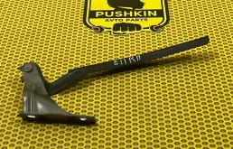 Петля капота Nissan Note 2009 654009U000 E11 CR14DE, правая