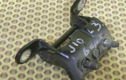 Петля двери задняя верхняя Nissan Qashqai 2008 82401AV630 J10E K9K, левая