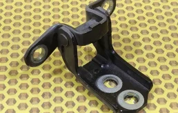 Петля двери задняя нижняя Nissan Juke 2014 824204EA0A F15 HR16DE, задняя правая