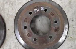 Диски тормозные задние (комплект) для Mitsubishi Pajero Sport 2010 года на фотографиях