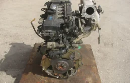 Двигатель для Hyundai Matrix 2006 года на фотографиях